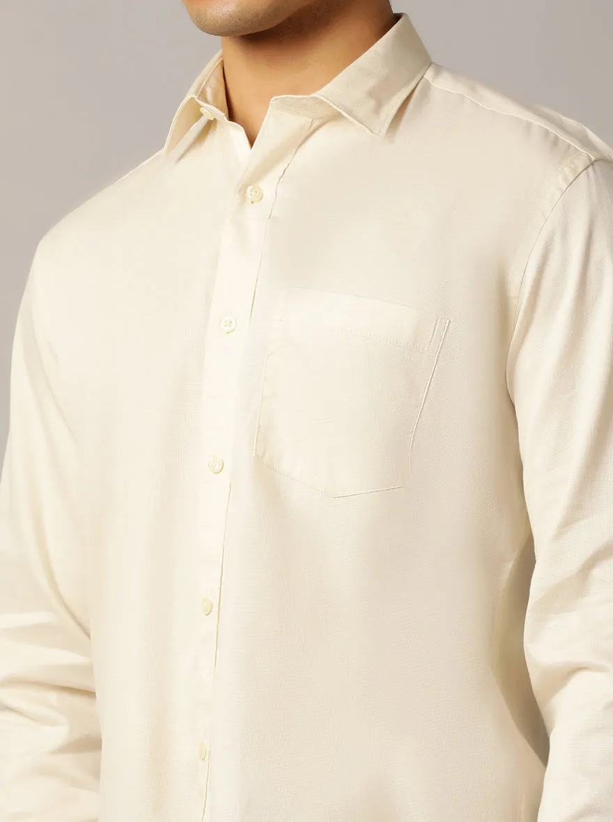 Cream Solid Tailored Fit Semi Casual Shirt | JadeBlue