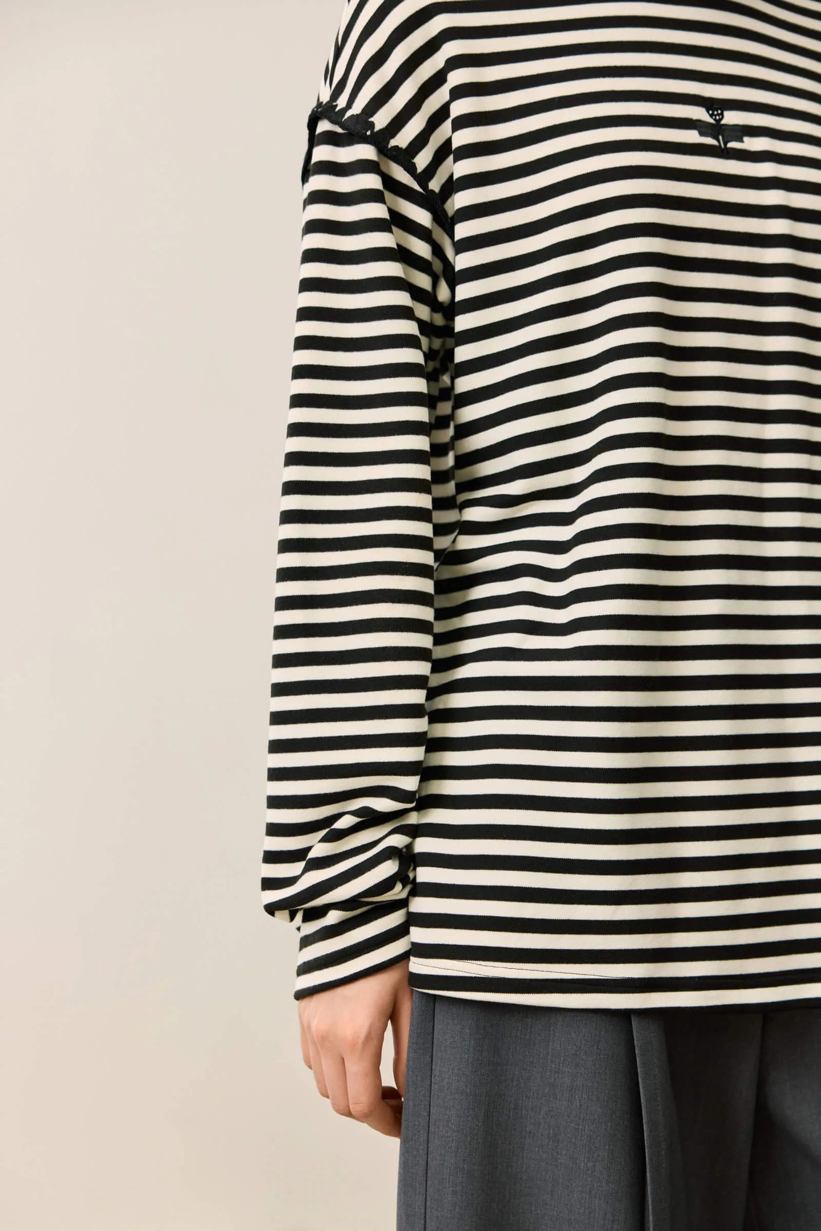 LILY Black-and-White Color-Block Striped Long Sleeve T-Shirt