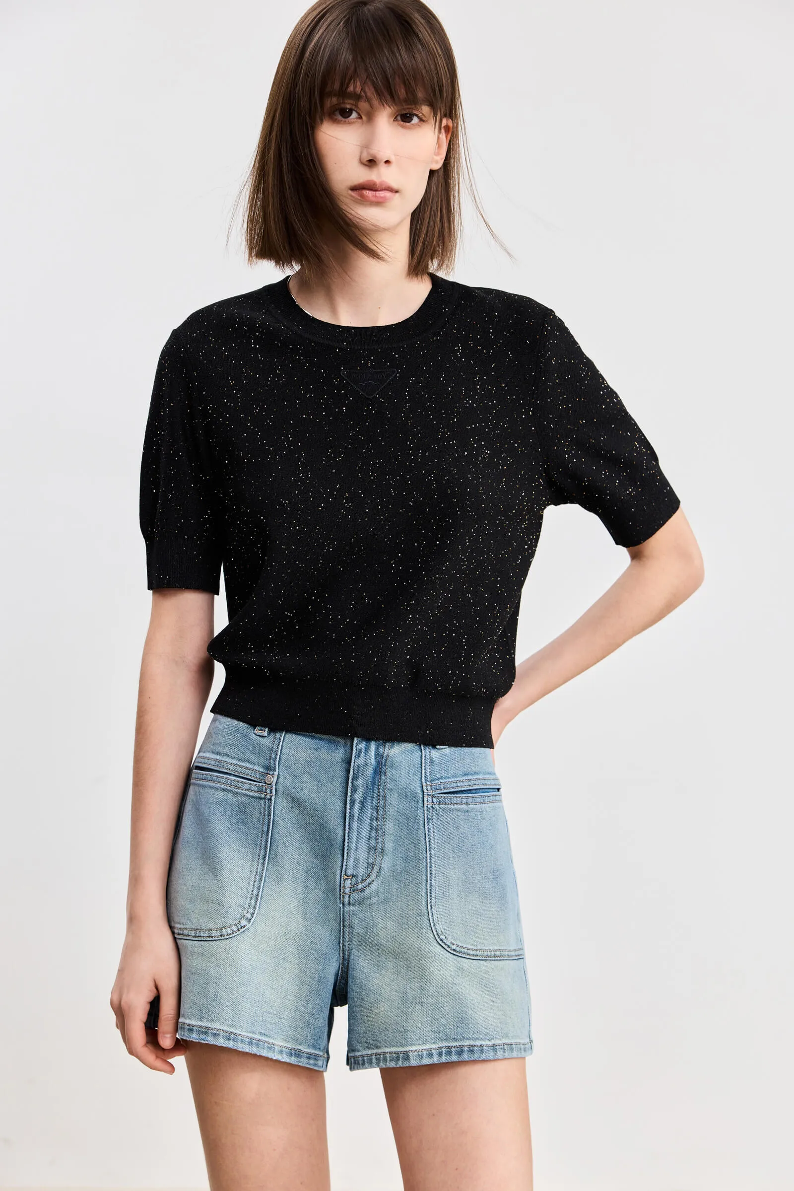 LILY Classic Round Neck Slim Short Sleeve Knit Sweater