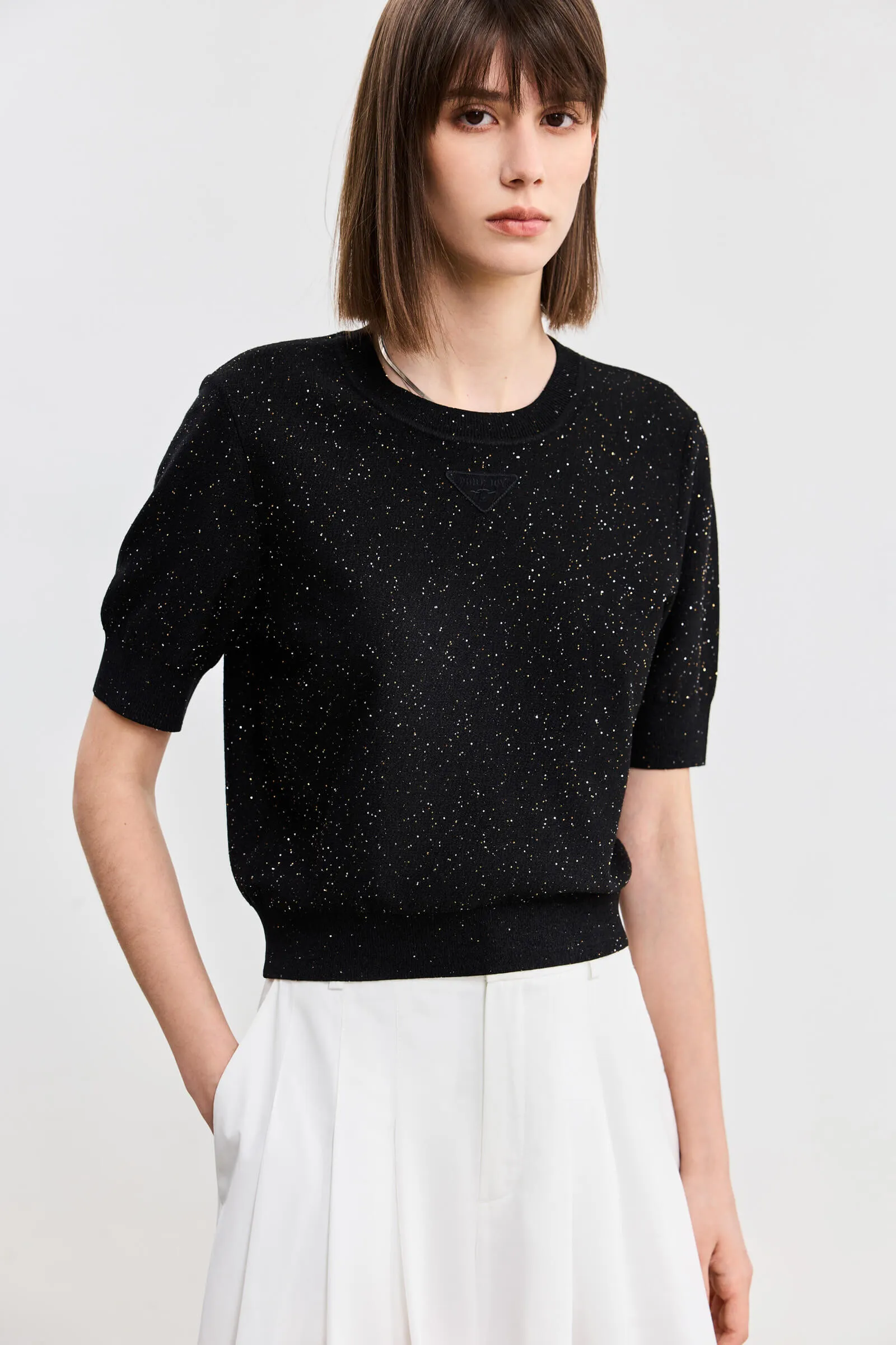 LILY Classic Round Neck Slim Short Sleeve Knit Sweater