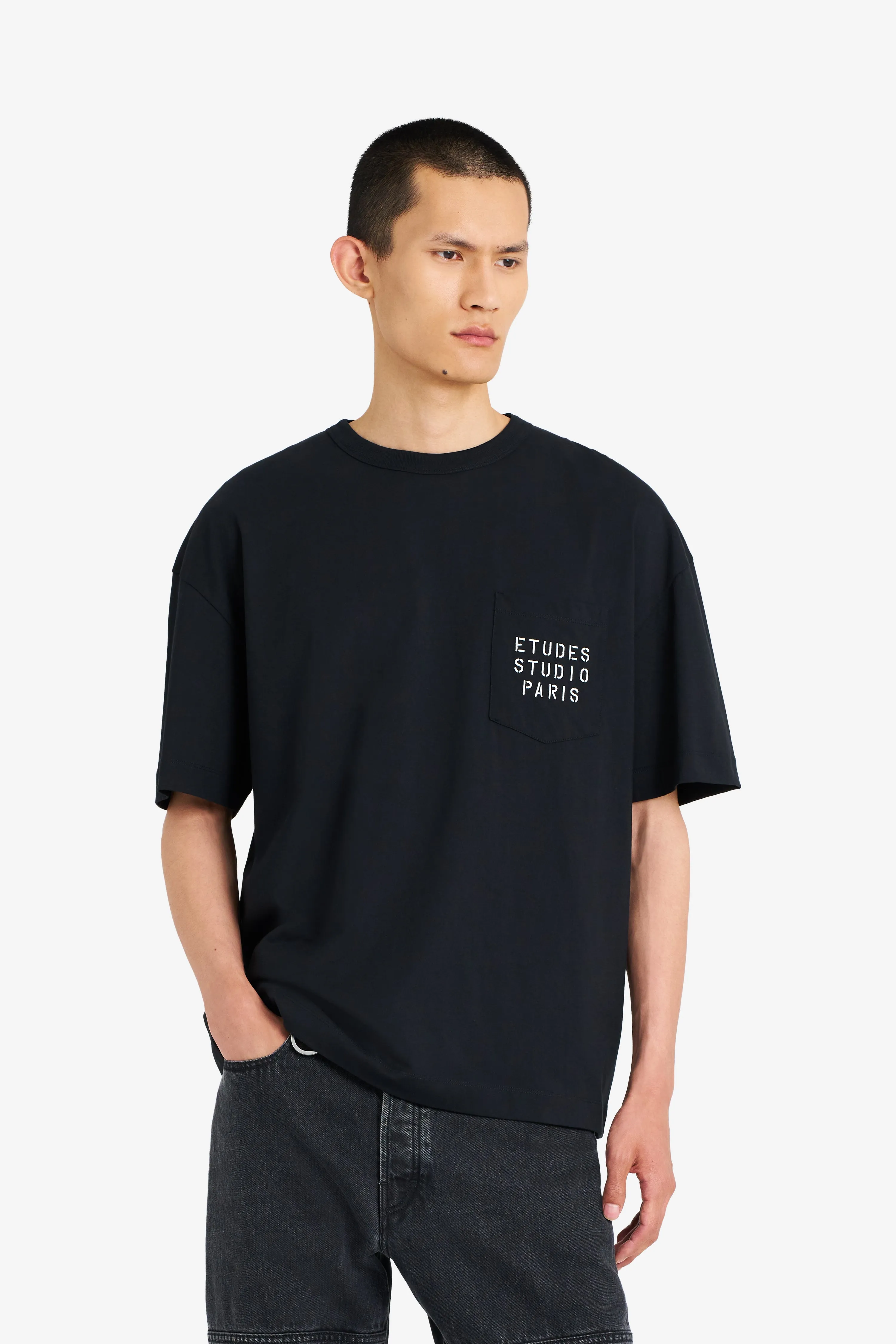 RELAX POCKET TEE SHIRT STENCIL BLACK